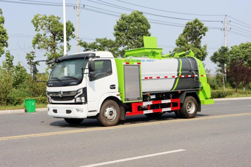 东风CL5090TCABEVCC型纯电动餐厨垃圾车